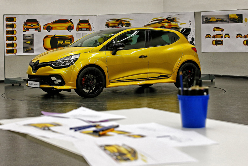  El Clio R.S.  Un nuevo concept car para mostrar la experiencia de Renault Sport