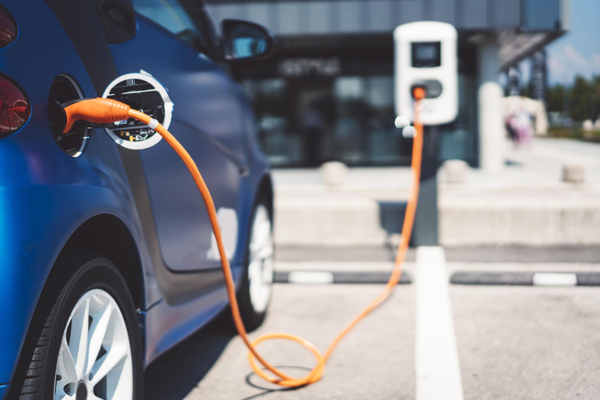 La recharge d'une voiture électrique, comment ça marche ? - Renault Group